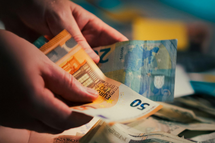 Teismo sprendimu buvęs Panevėžio miesto savivaldybės tarybos narys M. Leliukas turės grąžinti daugiau nei 6,5 tūkst. eurų